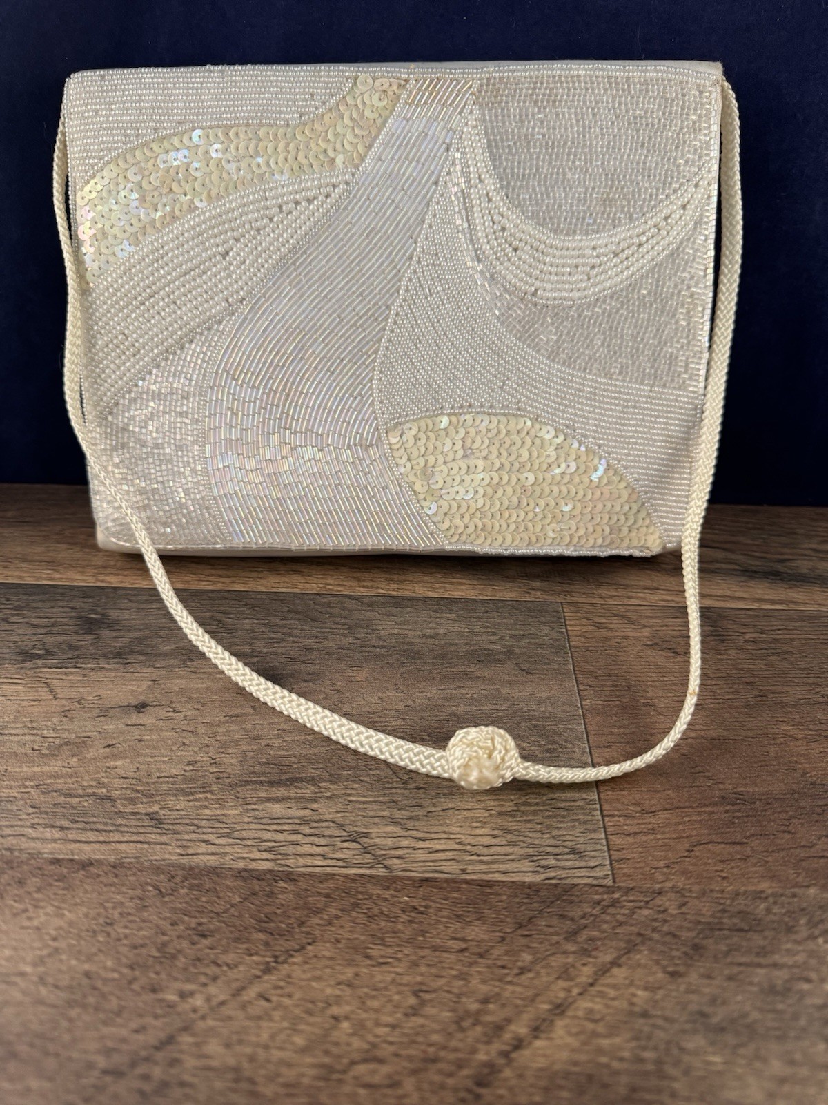 Carla Marchi Handmade White Beaded/Sequin Evening Purse Handbag 9”w x 7”h