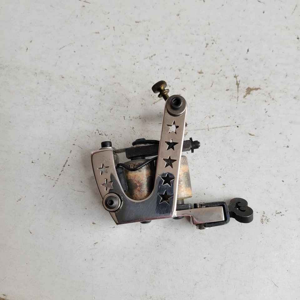 Tattoo Machine Shader - Image 2 of 4