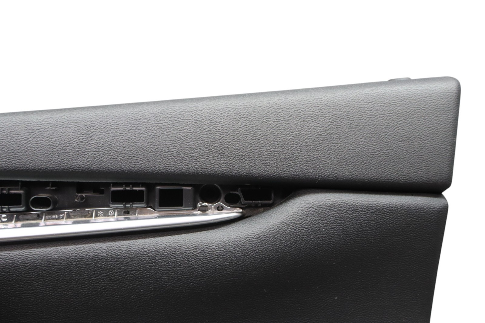 14-17 Maserati Ghibli Front Right Side Interior Door Panel Assembly Black OEM