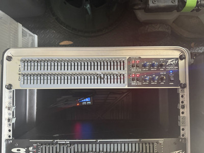 Peavey PV231EQ Dual 31-Band Rack-Mount Graphic Equalizer 2-Channel Processor