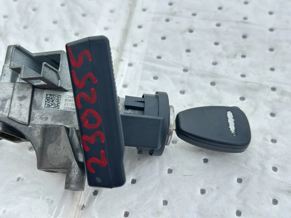 Jeep Liberty 2008-2012 bloqueo de encendido con llave e inmovilizador OEM 05026071AQ Foto 2 de 4