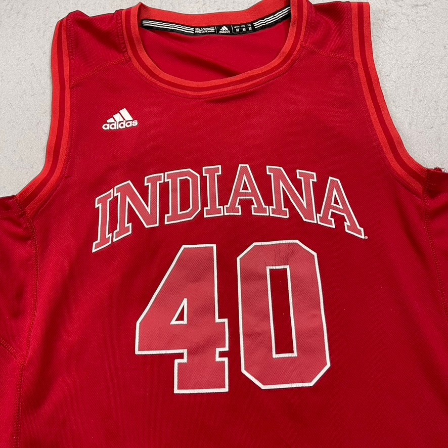 Indiana Hoosiers Jersey Mens Medium Red Adidas Basketball Gym Logo NCAA thumbnail 2