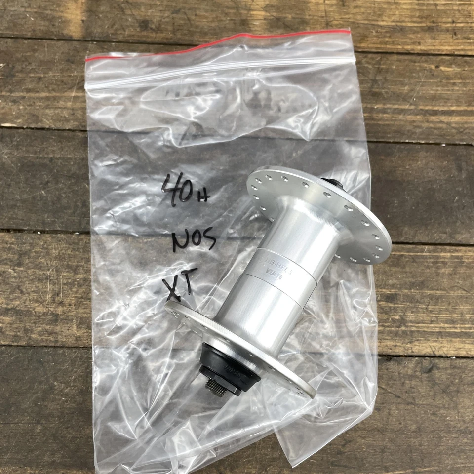 Vintage Shimano Deore XT Front Hub HB-HF05 40H High Flange Silver NOS New - Image 4 of 4