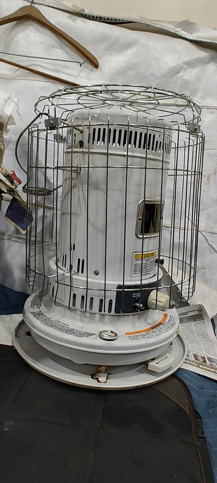 Calentador de queroseno, Heat Mate No HMHC2230, Sengoku L.A. Ltd Sin probar Foto 3 de 4