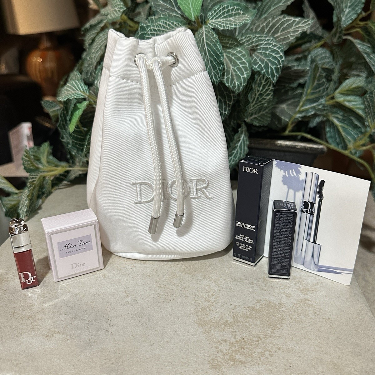 Dior Cosmetics 4pc Gift Set Christian Dior Pouch & Beauty Lot