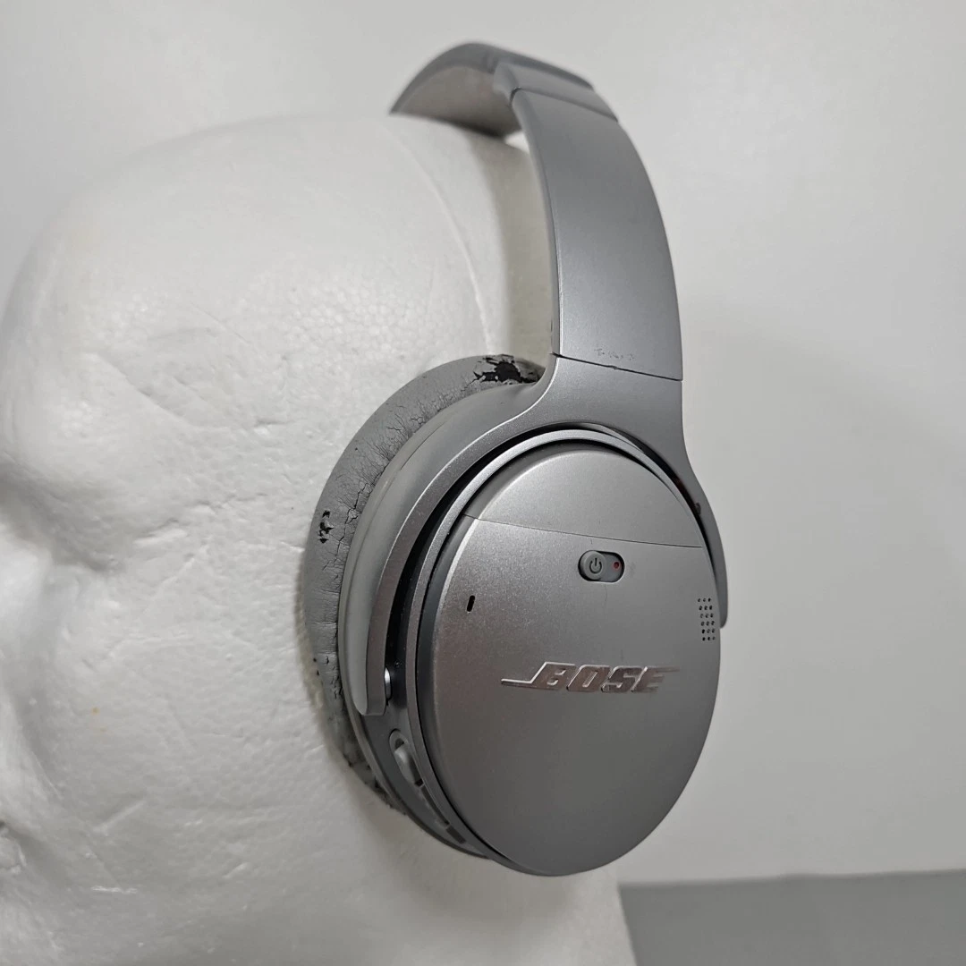 希少 BOSE QuietComfort 35II シルバー Bose QuietComfort 35 II Noise cancelling Headphone Bluetooth with
