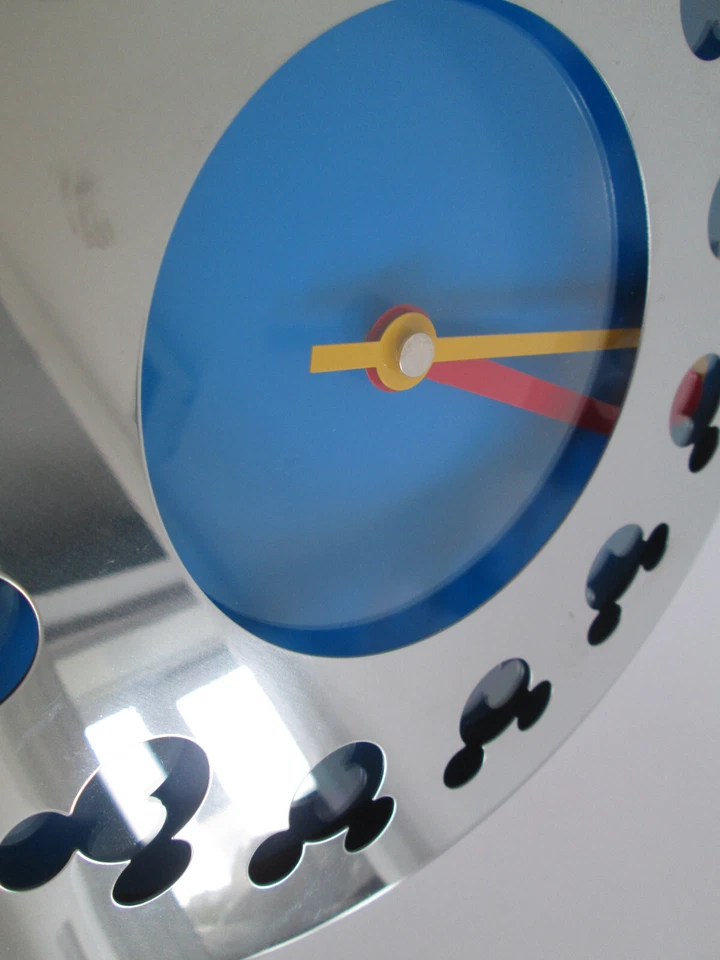 RARE MICKEY MOUSE WALL CLOCK DESIGNED FOR MOLLER BY MICHAEL GRAVES BOXED WORKS - Image 3 of 4