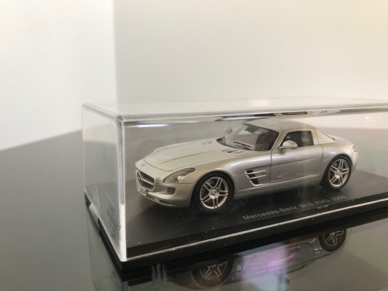 Spark Mercedes Sls Coupe 6.3 Amg 2009 (c197) 1:43 S1022