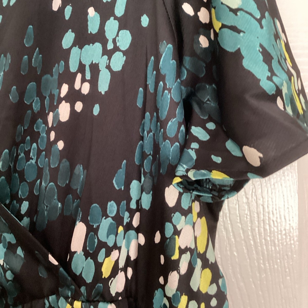 Torrid Midi Bubble Charm Flutter Sleeve Wrap Dress Womens 2X Dot Floral NWT View 5