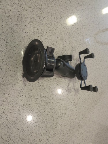 RAM X-Grip Large Phone Mount with Twist-Lock Suction Cup Base - Zdjęcie 3 z 15