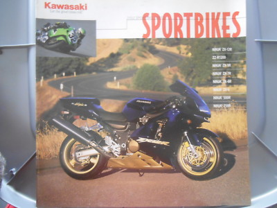 写真 Kawasaki Features & Specification Brochure Chart 2000 Sportsbike