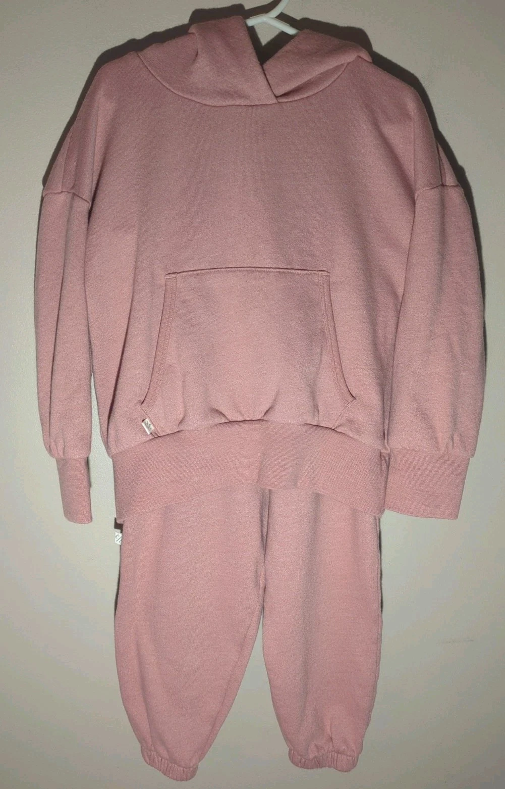 Childhoods Clothing Soft Pink Hoodie Joggers Lounge Set Sweatpant Set 4T Minimal