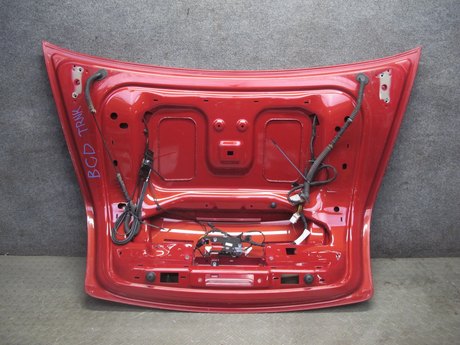 2006-2012 BENTLEY CONTINENTAL FLYING SPUR REAR TRUNK LID SHELL COVER PANEL