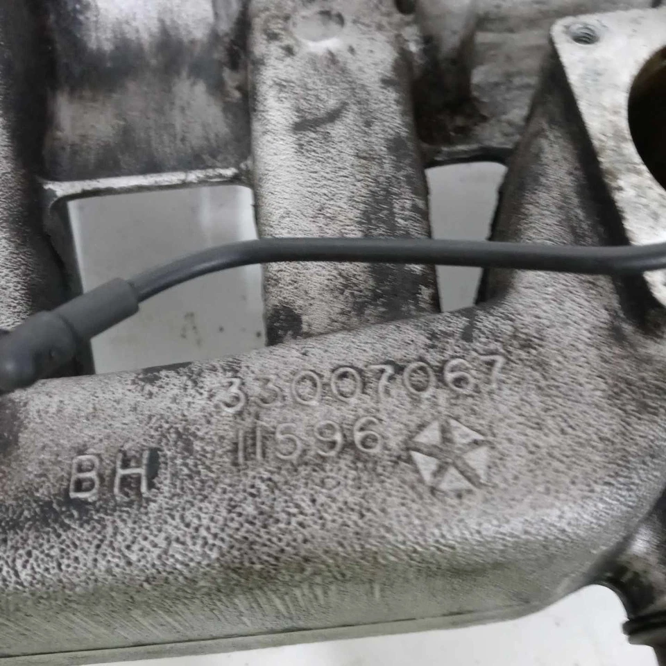 Jeep Cherokee 1991-95 colector de admisión recto 6 Foto 4 de 4