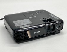 Epson EX9200 Pro Wireless WUXGA 3LCD Projector 3200-Lemens 1,574hrs / No Remote