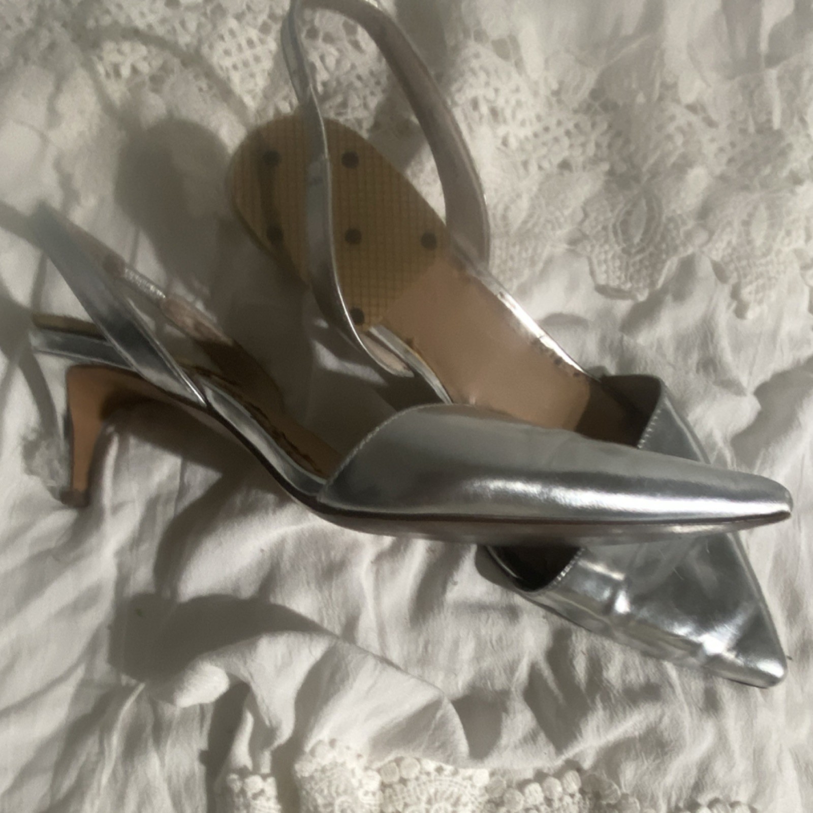 Banana Republic Silver Metallic Slingback Pointed Toe Kitten Heels Size 8 Sexy!