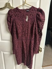 New Express Red Lace Puff Sleeve Side Cutout Sheath Dress SMall $118 Burgundy