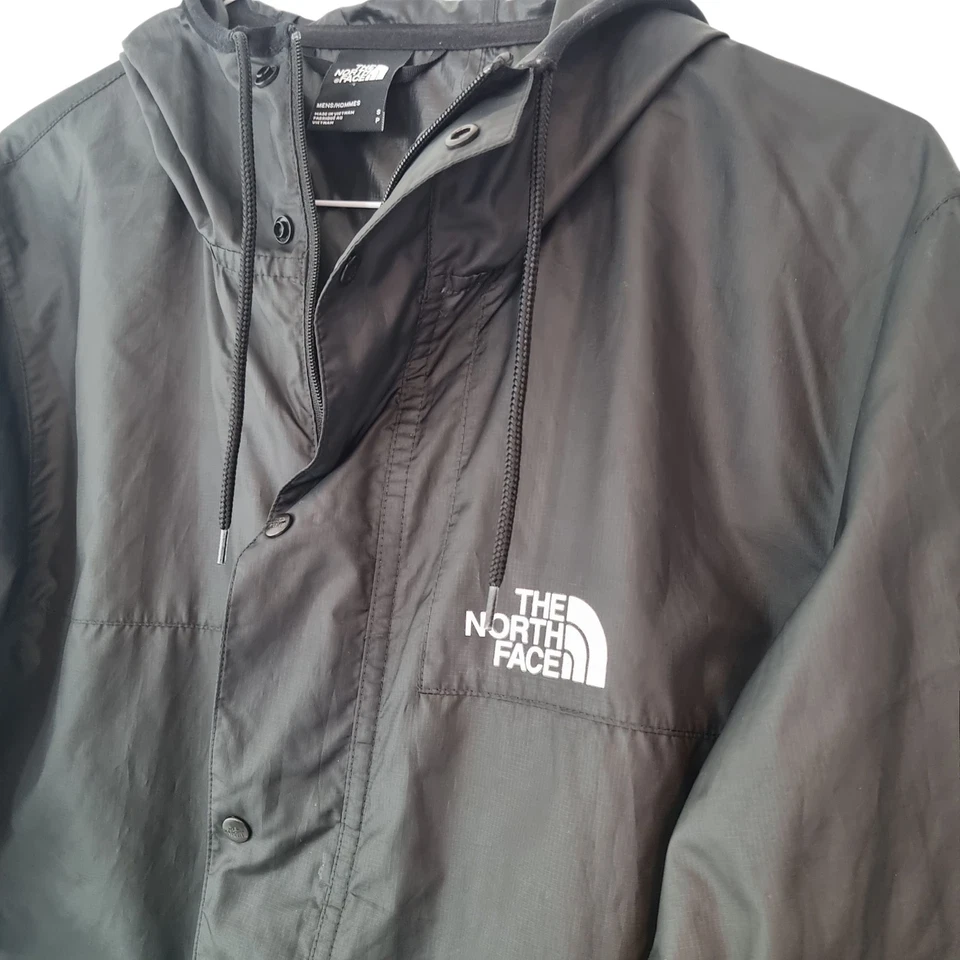North Face Rain Jacket F20 Lightweight Hooded Black Mens Small Waterproof - Image 2 of 4