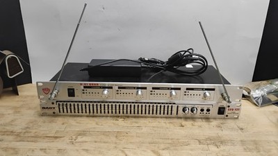 Nady Geq 131 Band Rackmount Equalizer & U-41 Quad Wireless Microphone System 