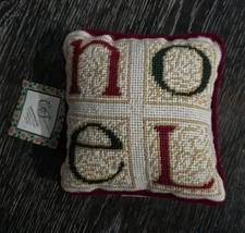 Vtg Needlepoint Pillow Christmas "Noel" Red Velvet Gold Scroll Block Letter 6.5"