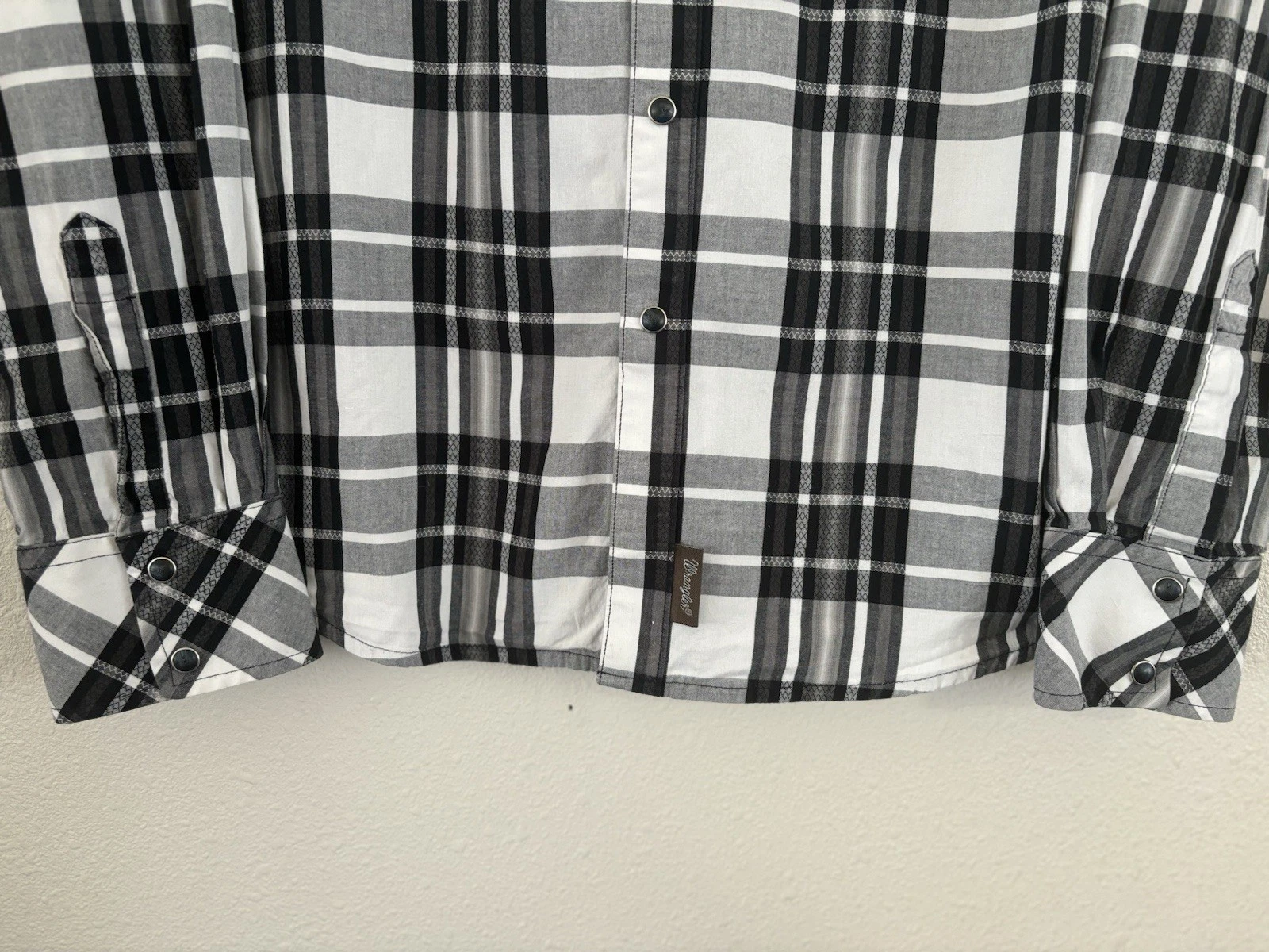 Picture 5 of 9