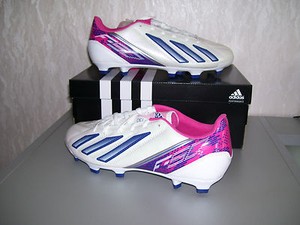 Details zu Adidas Damen Fussballschuhe F 30 TRX FG W Leder weiß pink Grösse 36 37 44 neu Details zu Adidas Damen Fussballschuhe F 30 TRX FG W Leder weiß pink Grösse 36 37 44 neu