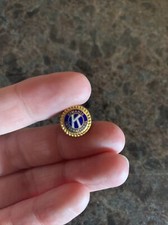 Vintage Kiwanis International Lapel Hat Tie Pin