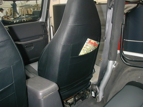 FUNDAS DE ASIENTO PARA JEEP WRANGLER TJ SAHARA S. CUERO AJUSTE PERSONALIZADO 1997-2002 NEGRAS - Imagen 4 de 8