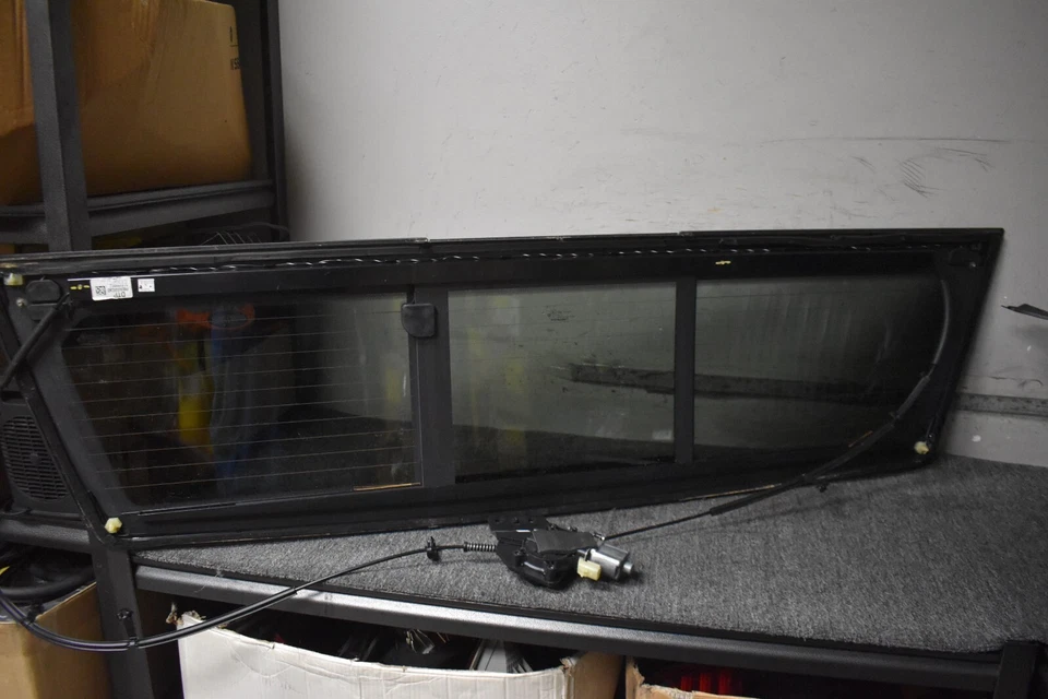 Dodge Ram 1500 ventana trasera fabricante de equipos originales 2019  Foto 4 de 4