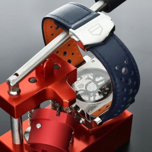 2023 Mai Indossato TAG Heuer Monaco Chronograph x Gulf ref. CBL2115.FC6494 - Foto 8 di 16