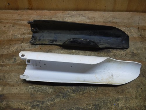 M22 2005 YZ250 Front Fork Guards Plastics YZ125 YZ250 YZ250F YZ450F 05 2006 2007 - Picture 3 of 6