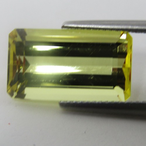 4.79Cts Excellent Natural Yellow Color Unheated Scapolite Emerald Cut Gem VDO - Picture 2 of 7