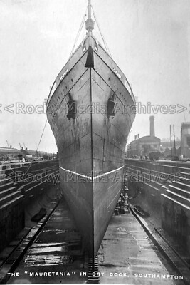 Rdr-12 Die Mauretanien im Trockendock, Southampton, Hampshire. Foto