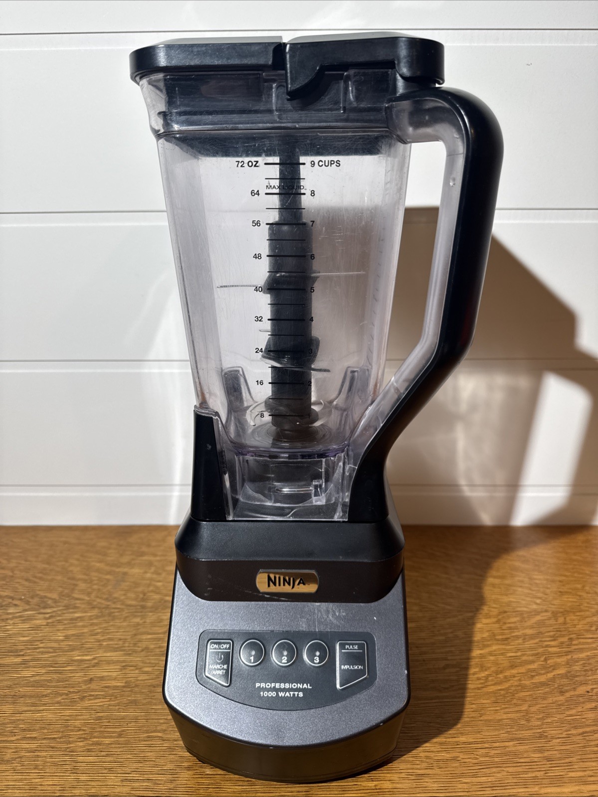NINJA Professional 72 oz. 1000w 3-Speed Black Blender Black-