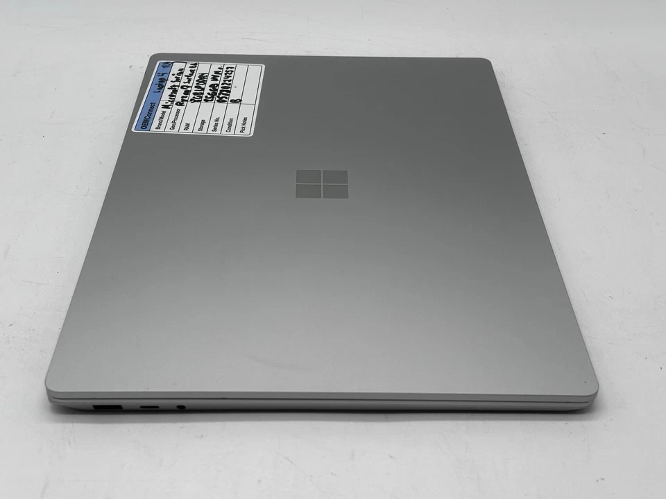 Microsoft Surface Laptop 4 (256 GB NVMe, AMD Ryzen 7, 8 GB RAM, 2,0 GHz), sin sistema operativo/ac Foto 4 de 4