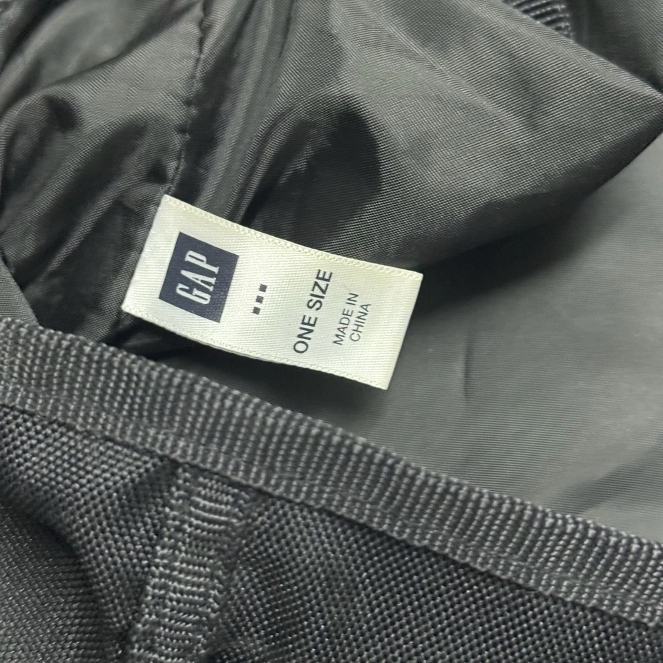 Bolso Bandolera Utilitario Gráfico Y2K Gap De Colección Talla: OS Foto 4 de 4