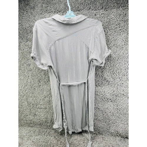 Short Jumpsuit Women Sz Medium Romper Striped A New Day White & Gray - Picture 7 of 8