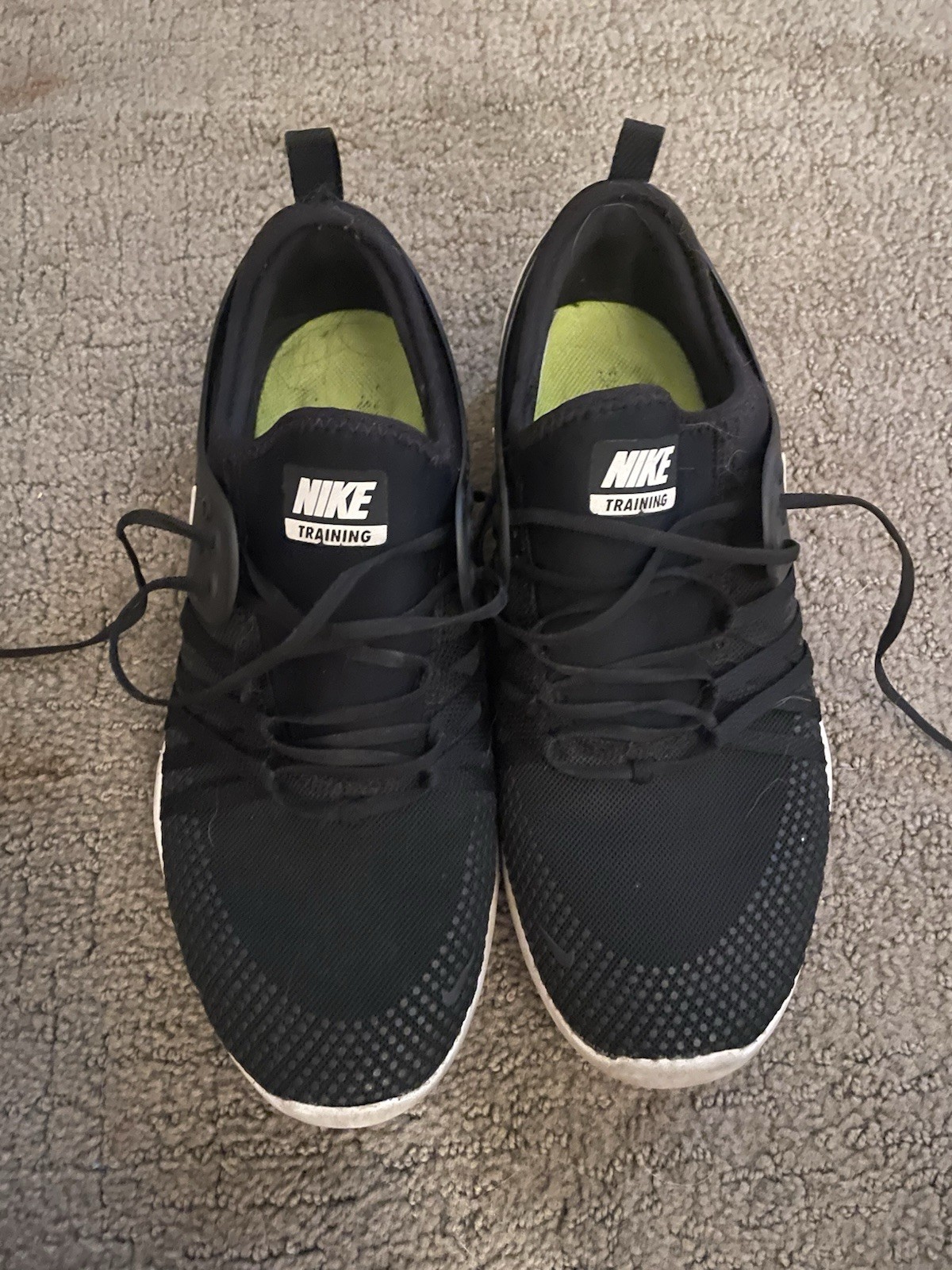 Women&rsquo;s Nike Training Black White Mesh Low Top Lace Up sne
