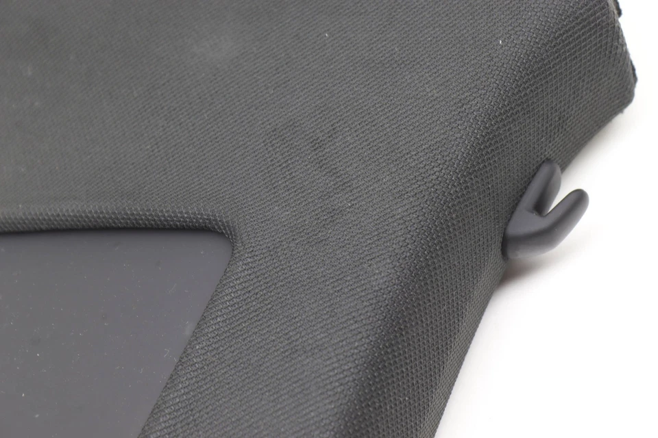 AUDI S8 2013-2018 - Pilar B superior derecho / Borde de cinturón de seguridad / Forro 4H0867240B Foto 2 de 4