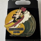 Disney Minnie Mouse Surfing Wave Summer 2006 Glitter Limited Edition Pin — photo 2