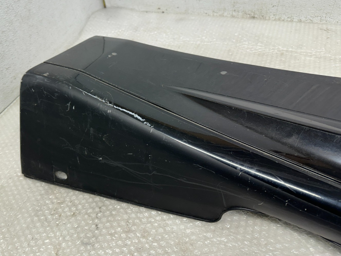 Maserati GranTurismo 2012-2015 Right Molding