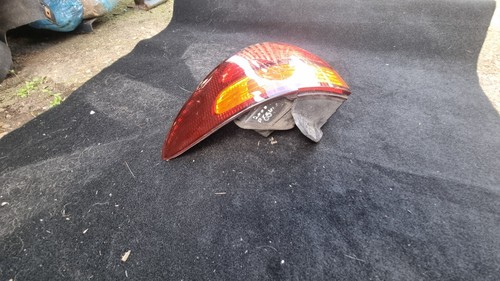 GENUINE 00-02 TOYOTA PREVIA/ESTIMA O/S Drivers SIDE REAR LIGHT ICHIKOH 28-141 - Picture 3 of 11