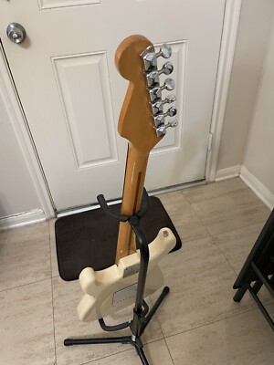 Fender Mexican White Stratocaster Electric Guitar | eBay