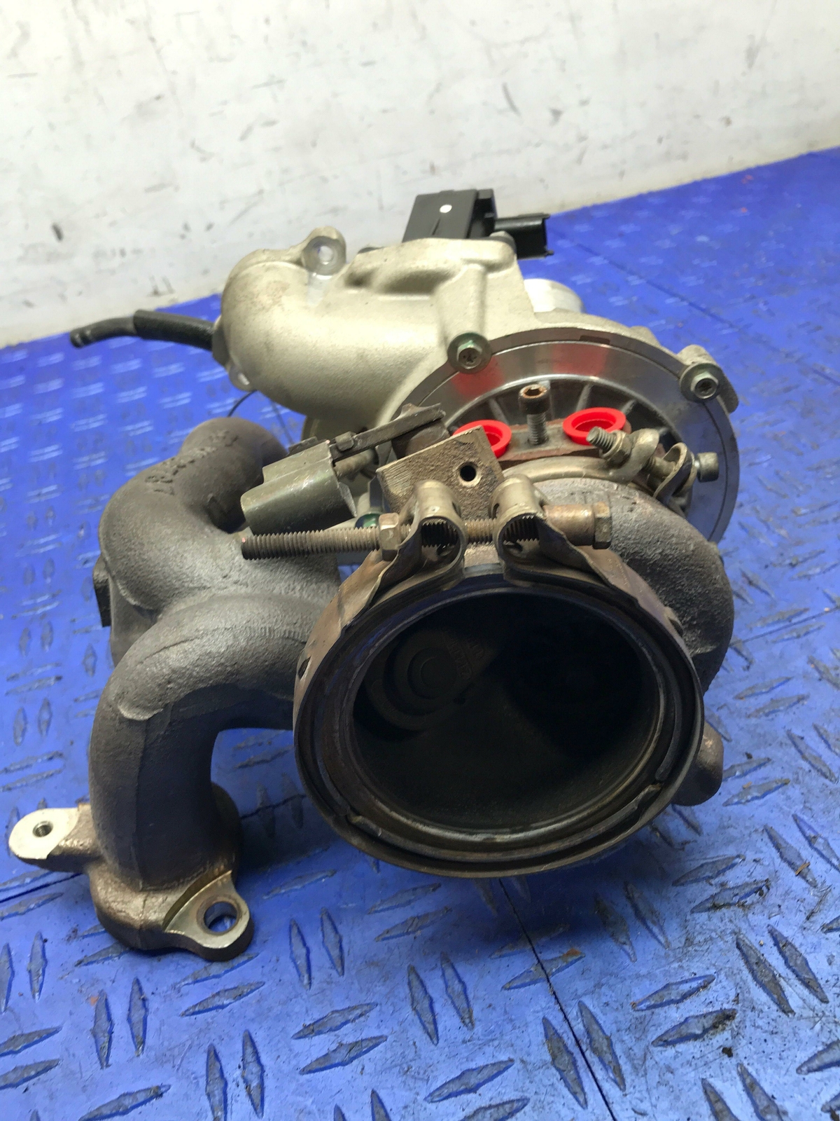 2014 - 2017 MASERATI GHIBLI 3.0L RIGHT ENGINE TURBOCHARGER 66K MILES 297710 OEM