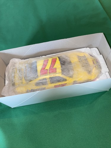 Réplica de coche NASCAR Brendan Gaughan #77 Jasper escala 1:24 - Imagen 14 de 14