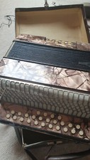 very nice Hohner Liliput button accordion WWII Tornisteraccordeon B/Eb +case!