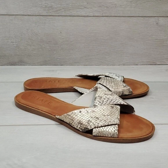Travor store slide sandal
