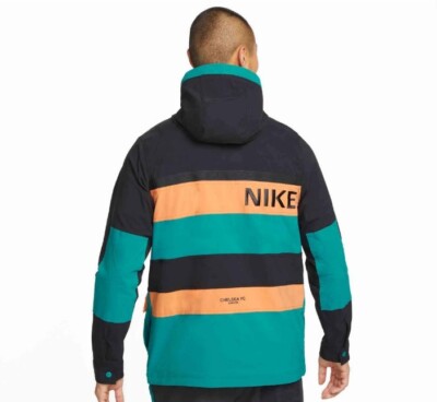 NIKE　ナイキ　チームジャケット　Seaham United FC　サッカー USMNT Windrunner Women's Nike Soccer UV Woven Jacket. Nike.com