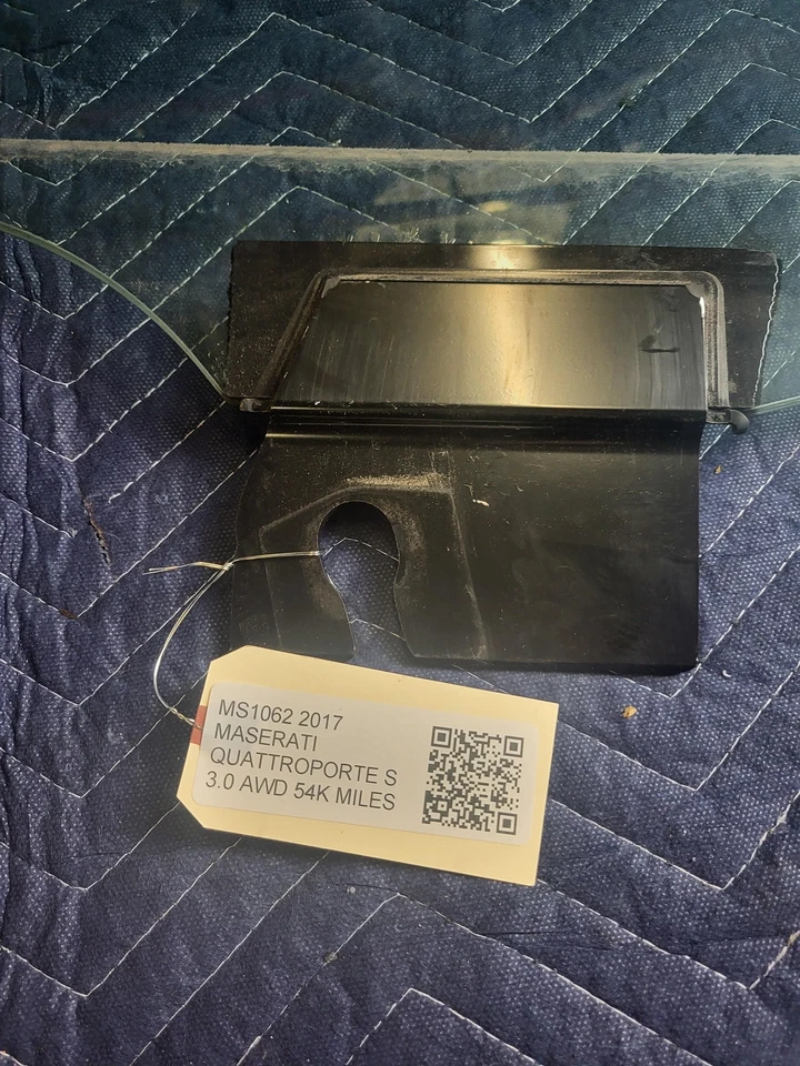 Rear Right Door Window Glass 2017 Maserati Quattroporte 2014 2015 2016 2018-2021 - Image 4 of 4
