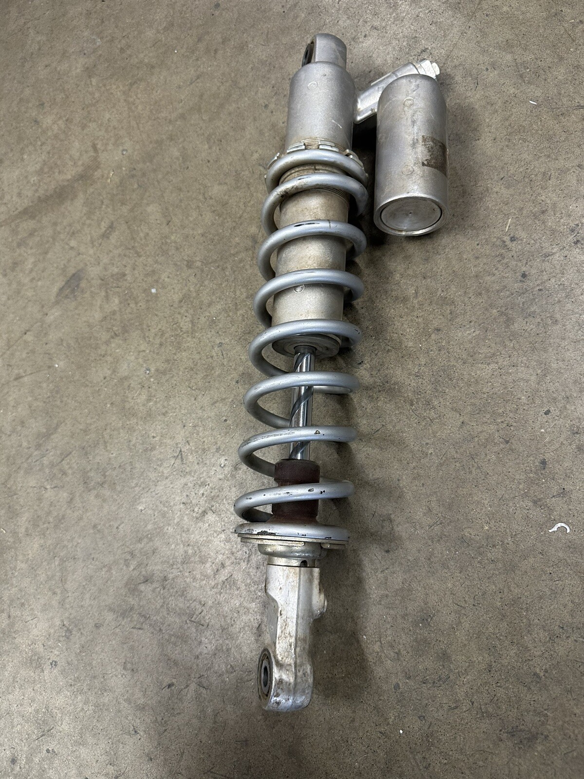 2011 Yamaha Yfz450r YFZ 450r Rear Shock Suspension 2427a for sale